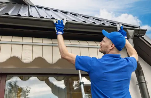 Rénovation de gouttières au Gâvre